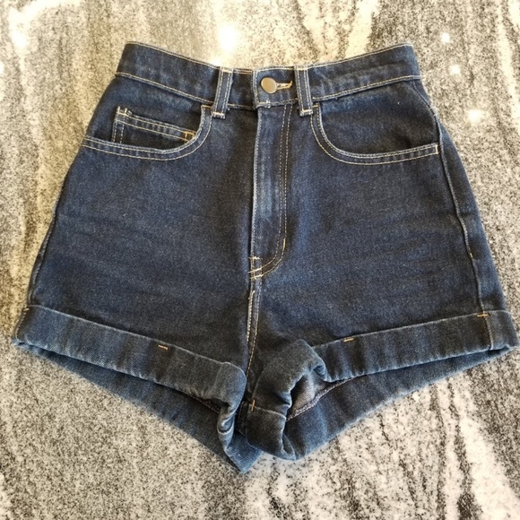 American Apparel High Wasted Denim Short-Short!